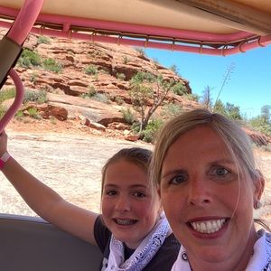 Meet your Posher, Sara